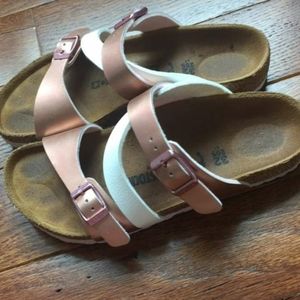 Birkenstock girls sandals. Size 32 narrow.